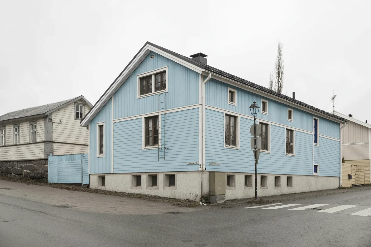 Ulkotila merensinisellä tyylillä